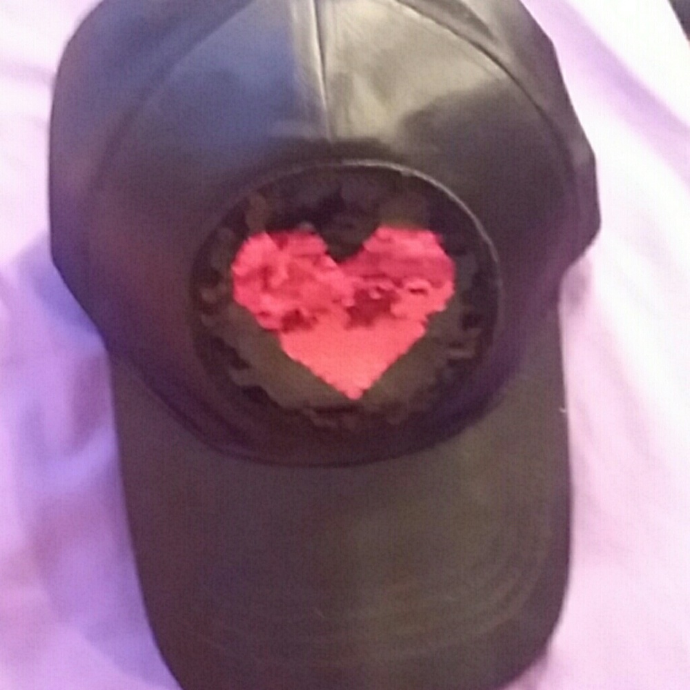 Baseball cap